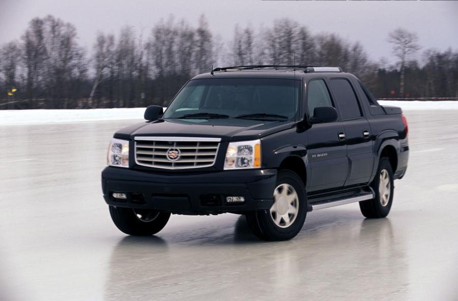  Cadillac Escalade EXT 2002 года  (фото 8 из 39)